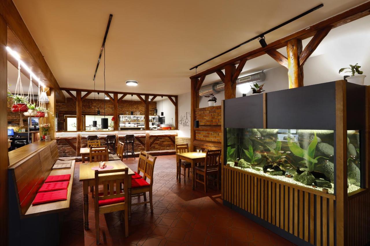 Sindlovska Krcma Hotel Ceske Budejovice Ngoại thất bức ảnh