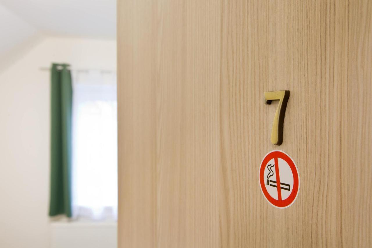 Sindlovska Krcma Hotel Ceske Budejovice Ngoại thất bức ảnh