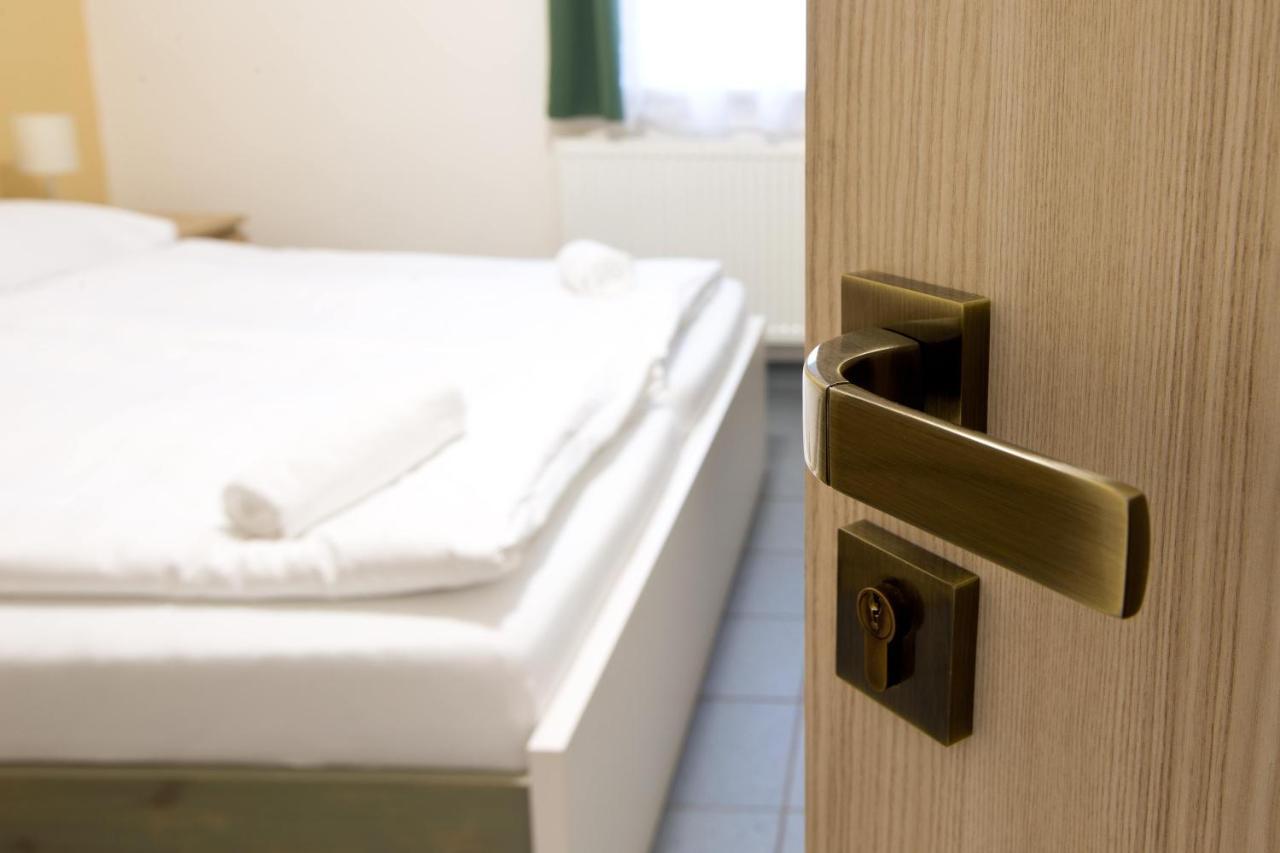 Sindlovska Krcma Hotel Ceske Budejovice Ngoại thất bức ảnh