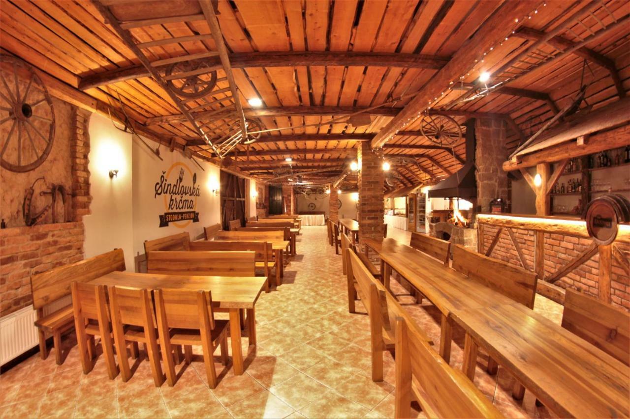 Sindlovska Krcma Hotel Ceske Budejovice Ngoại thất bức ảnh